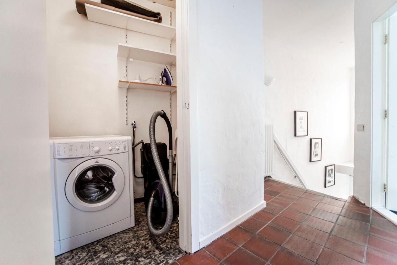 North Spacious 2 Bedroom *